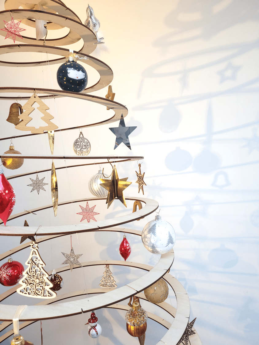 Décorations de Noël - Suspensions pour sapin de Noël - Set de flocons de  neige en bois
